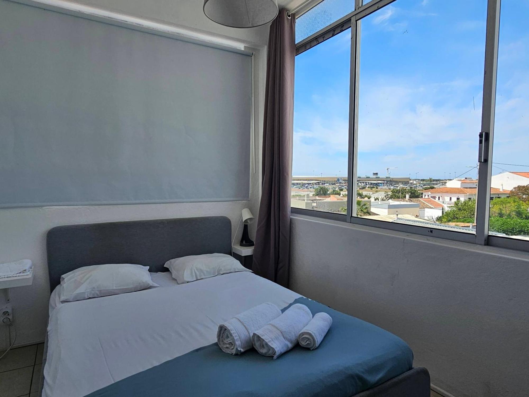 Blife Marya Private Rooms - Airport Stay Dystrykt Dystrykt Faro Pokój zdjęcie