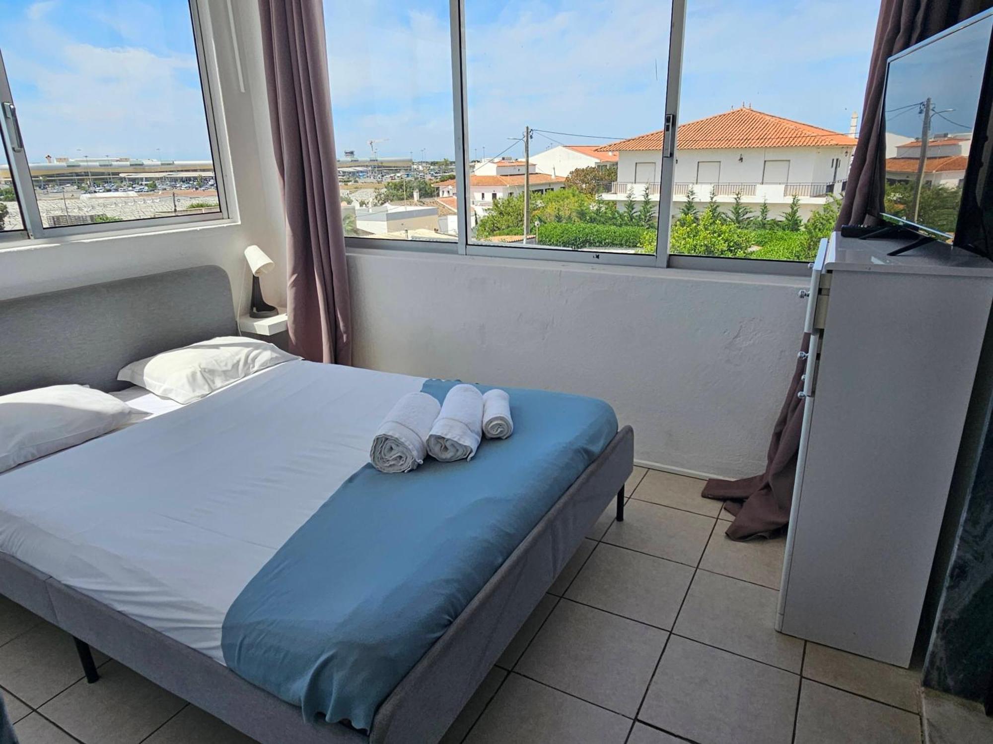 Blife Marya Private Rooms - Airport Stay Dystrykt Dystrykt Faro Pokój zdjęcie